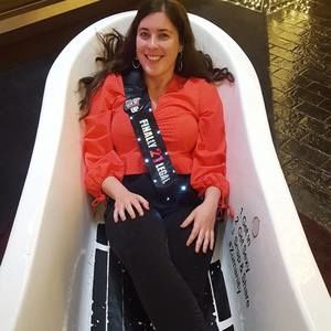 Meet your Posher, Melina